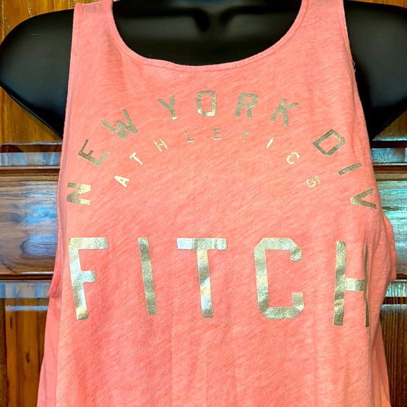 Abercrombie Coral Tank - Picture 3 of 5